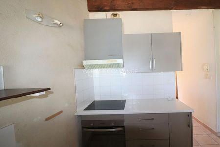 Location Appartement 2 pièces 41m² LA CIOTAT 13600 - Photo 2