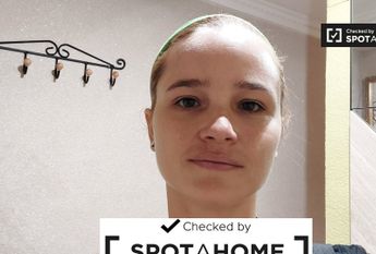 valencia, Valencian Community 46940