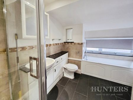 2 bedroom Flat To Let - Photo 5