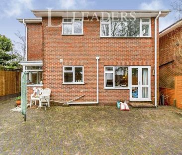 Cedar Close, Epsom, KT17 - Photo 2