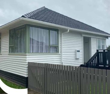 Fully Fenced 2-Bedroom Home - Photo 1