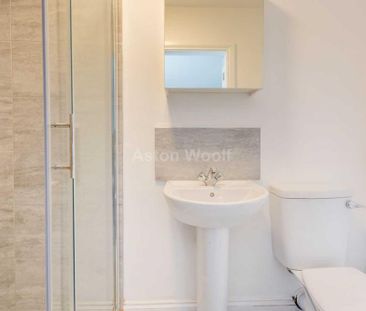 1 bedroom in a house share to rent - Photo 3