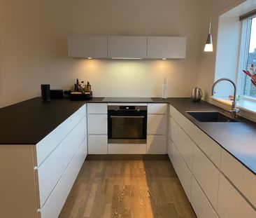 Superlækker 2-værelses lejlighed på Frederiksberg C – Expats only - Photo 1