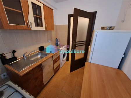 Garsoniera mobilata si utilata zona Zamca - Photo 4