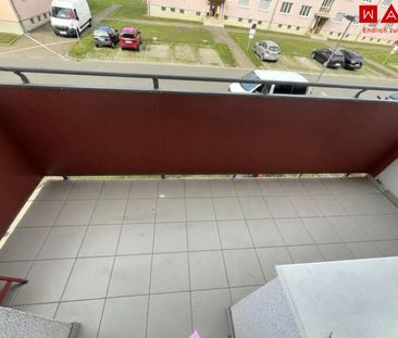 Attraktive Wohnung mit Dusche und Balkon, Übernahme der Küche möglich - Photo 4