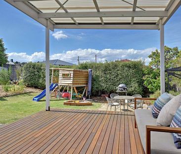 Spacious 3-Bedroom Home in Convenient Moonah Location - Photo 1
