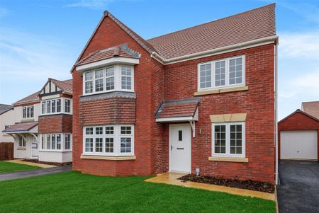 4 bedroom detached house to rent - Photo 3