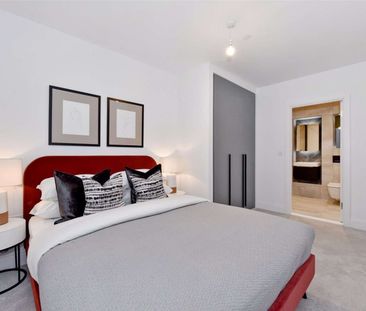 A fully furnished two bedroom apartment with car parking for one ca... - Photo 6