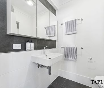 26 Bridgman Road, Findon - Photo 6