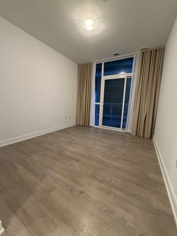 For Lease - 65 Annie Craig Drive Unit# 411, Toronto, Ontario - Photo 2