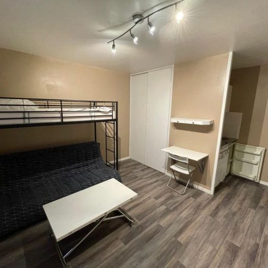 Appartement à louer, 1 pièce - Angers 49000 - Photo 1
