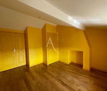 Location Appartement 2 pièces 57m² FONTENAY LE COMTE 85200 - Photo 6