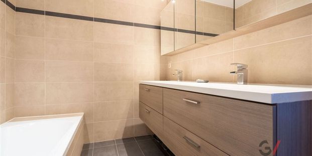 Appartement te huur in Bierbeek voor € 1.500 met 3 slaapkamers - Photo 1