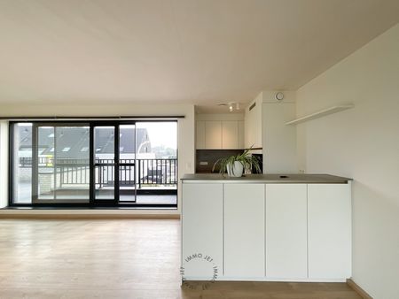 Nieuwbouwappartement met twee slaapkamers, terras en garage - Photo 3