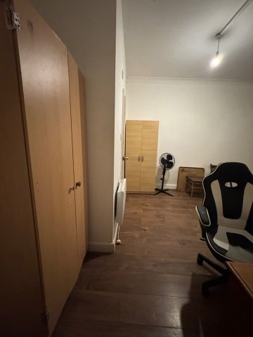 Studio Flat, Palmersgreen, N13 - Photo 4