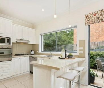 True sophistication and simply convenient! - Photo 1