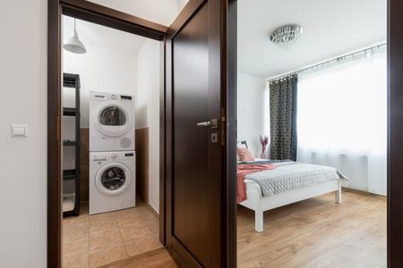 Mieszkanie do wynajęcia 3 pokoje Eliasza Radzikowskiego, Kraków 70 m² - Zdjęcie 3
