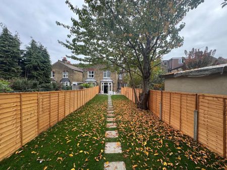 Studio to rent - Photo 4