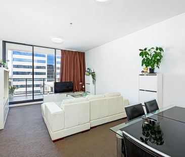 Superb Two-Bedroom Apartment in a Prime Hurstville Location - Photo 1