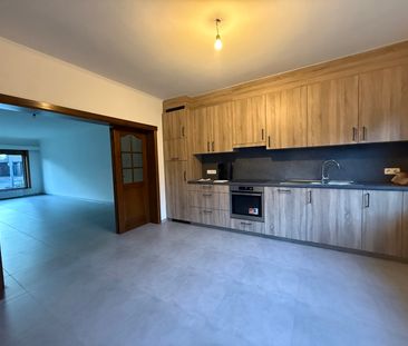 Prachtig gerenoveerde woning, rustig gelegen - Foto 1