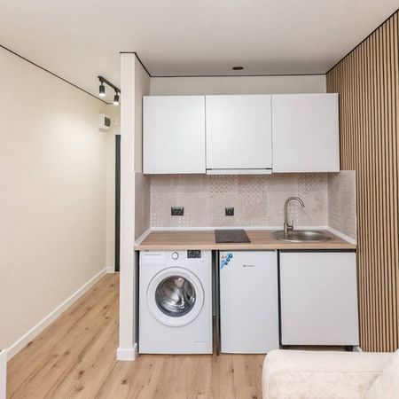 Inchiriez garsoniera la 3 minute de metrou Piata Drumul Taberei - Photo 3