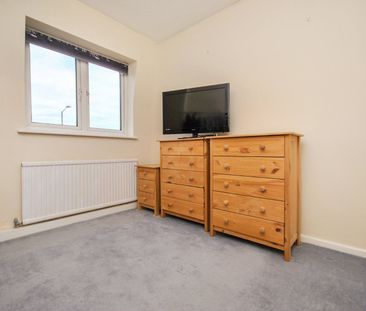 2 bedroom flat to rent, - Photo 3