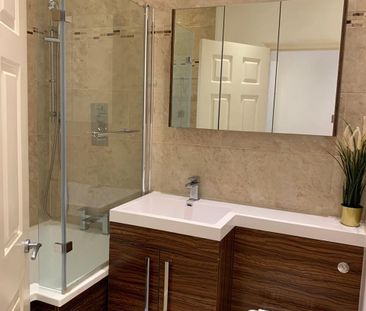 1 Bed Flat, Lavender Hill, SW11 - Photo 6