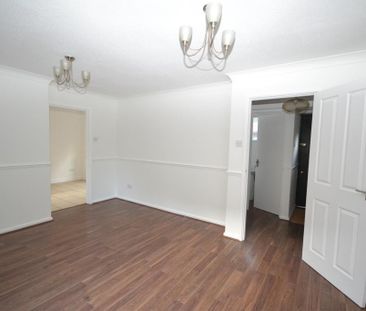 3 bedroom detached house to rent - Photo 6