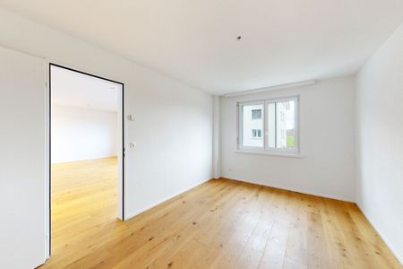 Great single apartment with balcony - Photo 4