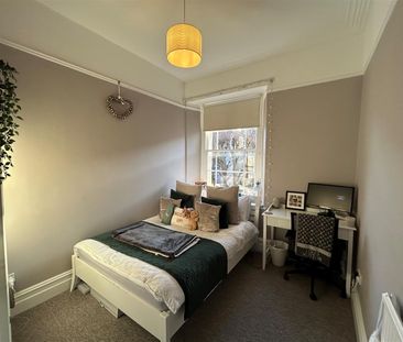 2 bed flat to rent in Chertsey Road, Bristol, BS6 - Photo 6
