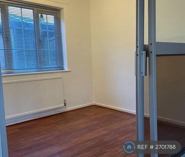 3 bedroom terraced house to rent - Photo 1