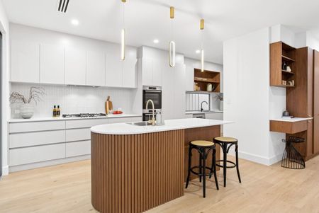 Brand New Spacious Four Bedroom House - Photo 2