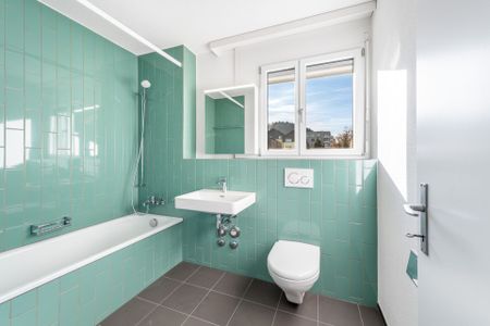 Space for the whole family newly renovated 5.5-room penthouse apartment - Photo 4