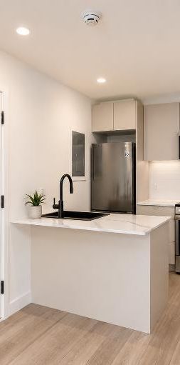 1 CH - 1 SDB - Montreal - $1,195 /mo - Photo 1