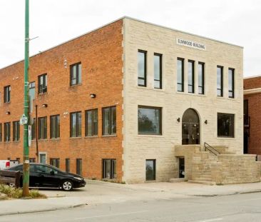 Elmwood Building | 189 Henderson Hwy, Winnipeg - Photo 1