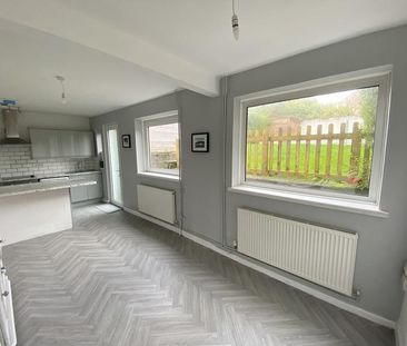 2 bedroom semi-detached house to rent - Photo 6