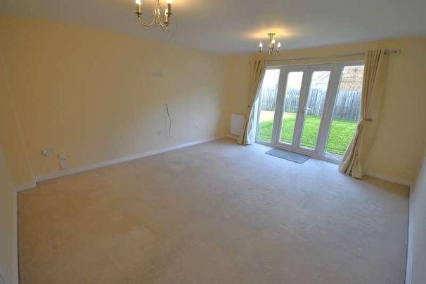Reeves Way, Armthorpe, Doncaster, DN3 - Photo 1