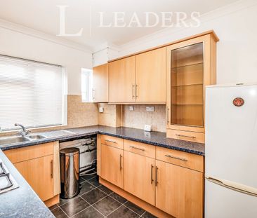 2 bedroom apartment to rent Brighton Road, Worthing, BN11 - Photo 5