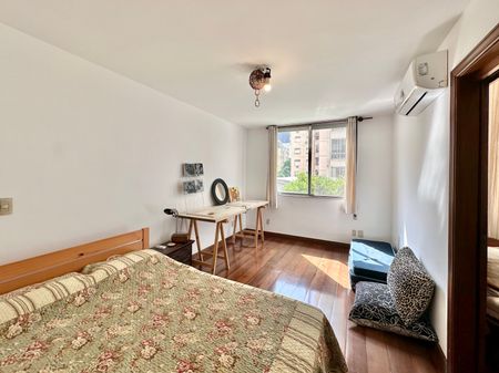 Apartamento amplo em localização privilegiada em Copacabana - Foto 2