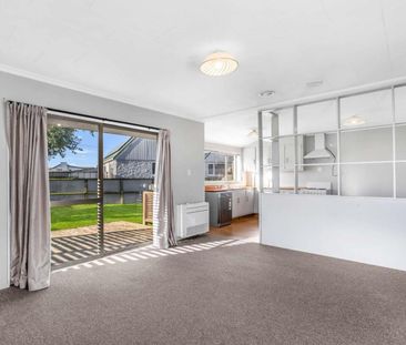 44 Avon Road, Clifton - Photo 2