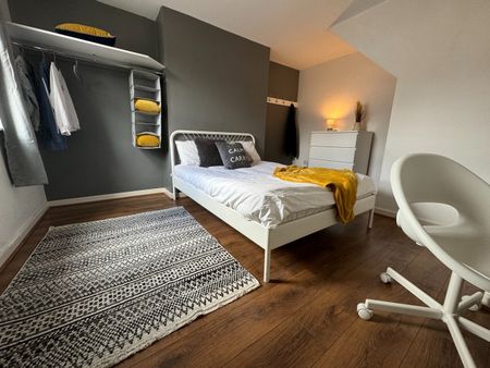 6 Bed Terraced House, Dudley Road, L18 - Photo 3