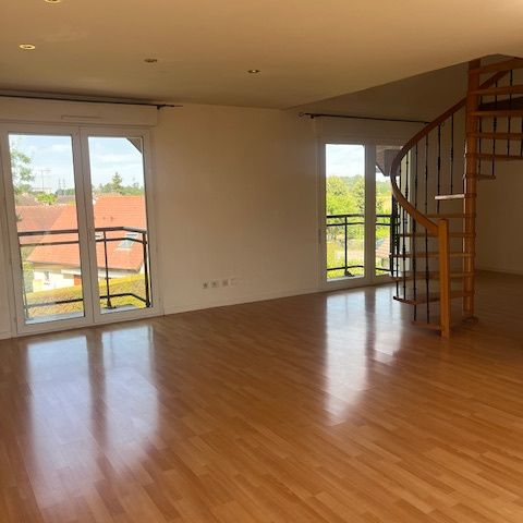 Location Appartement 3 pièces 62m² ST PARRES AUX TERTRES 10410 - Photo 1