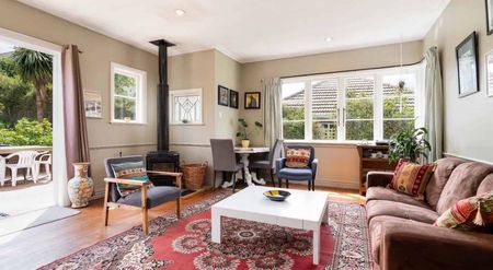 Spacious two-bedroom home with fantastic view - Photo 5