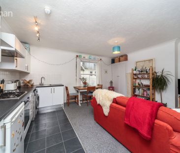 2 bedroom maisonette to rent - Photo 3