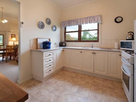 3A Fountain Street, Maldon - Photo 2