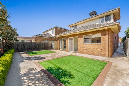 30 Mat Rush Avenue, Bundoora - Photo 4