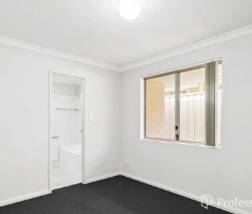 55/135 Challis Road, Seville Grove WA 6112 - Photo 1