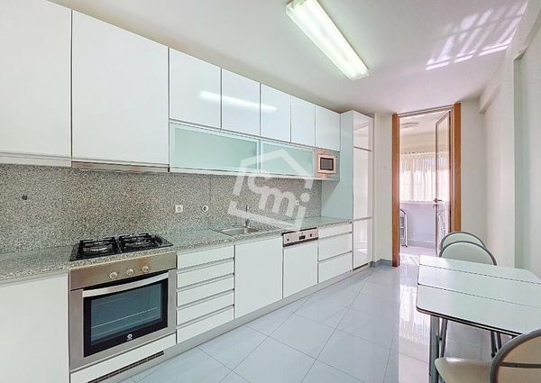 Apartamento T3 em Porto