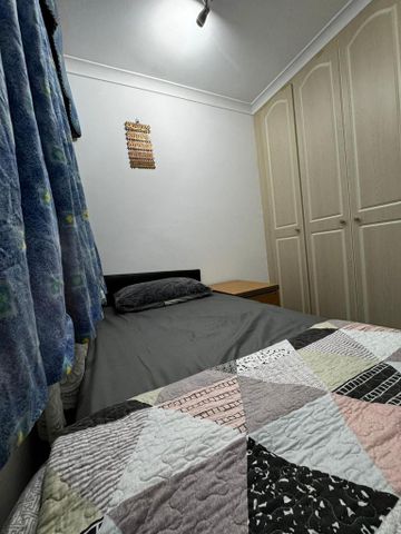 4 bedroom house share to rent - Photo 2