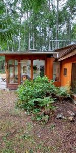 Bright & Spacious 2-Bedroom Home for Rent on Gabriola Island – $2,150 - Photo 4